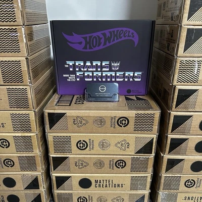 Hot Wheels Transformers Nemesis Prime (*SHIPS SAME DAY*) - Image 1 of 4