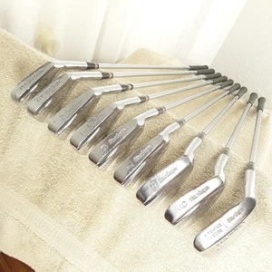 Vintage MacGregor R2MT Eisen Set 2-9+PW, 35"-38" MT Tourney Action 2, RH, Stahl - Bild 1 von 15
