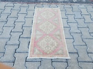 Mini Turkish Rug, 1.5x3.0 ft, Blush Beige Geometric Wool Rug, Handwoven Oushak - Picture 1 of 9