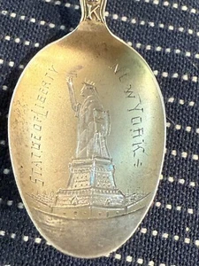 New York Etched Gold Wash Statue Liberty Brooklyn Bridge Sterling (S394) - Picture 1 of 19
