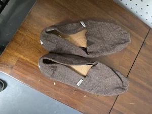 Toms Shoes Women's Classic Slip On Flats Brown Herringbone 9W Canvas - Imagen 1 de 6