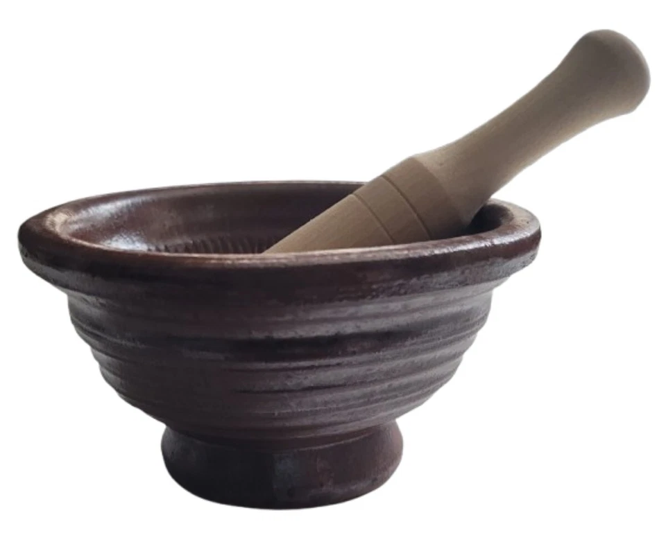 Juego de mortero de cerámica y mortero de madera - Pequeño cuenco de molienda Suribachi Foto 1 de 3