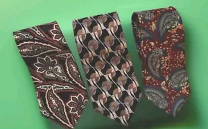 Stafford Executive/ Saddlebred Pasley Silk 3 Neck Ties - Picture 1 of 4