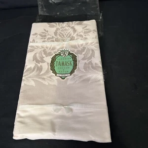 VTG Superior Damask Cotton & Rayon 50” X 50” Pink Floral Tablecloth W/ 4 Napkins - Picture 1 of 5