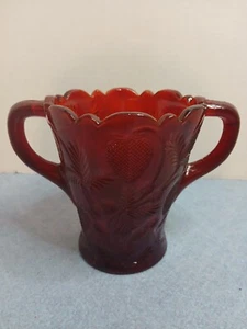 Cucchiaio vintage vetro Mosser rubino rosso invertito fragola 2 manici 5" - Foto 1 di 8