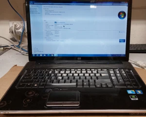 HP Pavilion dv7-3109TX 17.3", i7-Q720, 240GB SSD, 8GB RAM, Windows 7 Home - Picture 1 of 6