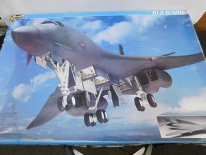 1/48 Revell Rockwell USAF B-1B Bomber Lancer Bone Fighter Plastic Model Kit 4900 - Picture 1 of 2