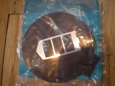 NOS 1983 - 1989 FORD CROWN VICTORIA WHEEL COVER APPLIQUE E3AZ-1137-C - Image 1 of 2