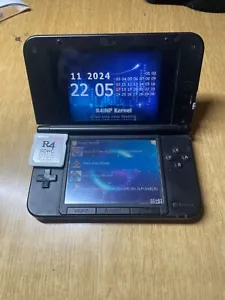 🔥 R4 SDHC 2024 NINTENDO DS 3DS 2DS 4600+ GIOCHI IN ITALIANO 🔥 - Foto 1 di 5