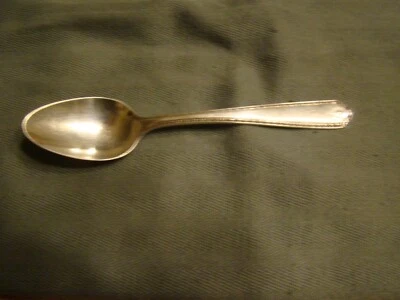 WESTMORLAND STERLING SILVER LADY HILTON TEASPOON NO MONOGRAM - Image 1 of 3