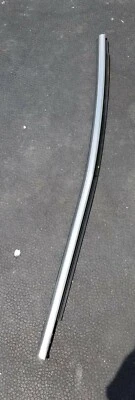 Maserati Ghibli S Q4 2014 puerta trasera izquierda ventana moldura cromada OEM Foto 1 de 4