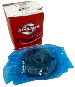 Standard Motor Products VVT703 Engine Variable Valve Timing Sprocket Pinon - Picture 1 of 3
