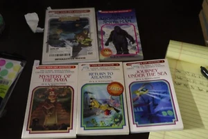 CYOA Bücher 1, 2, 5, 18 und DVD Spiel von 1 - Bild 1 von 1