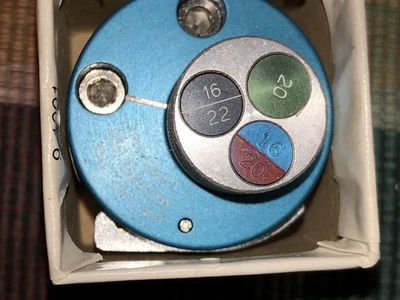 NUEVO Posicionador de cabeza de torreta Daniels DMC M22520/1-03 TH4 nuevo para crimpadora AF8  Foto 1 de 4