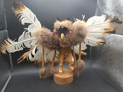 老式美洲原住民纳瓦霍·卡奇纳娃娃鹰舞者签名手工制作  — 第 1/4 张图片