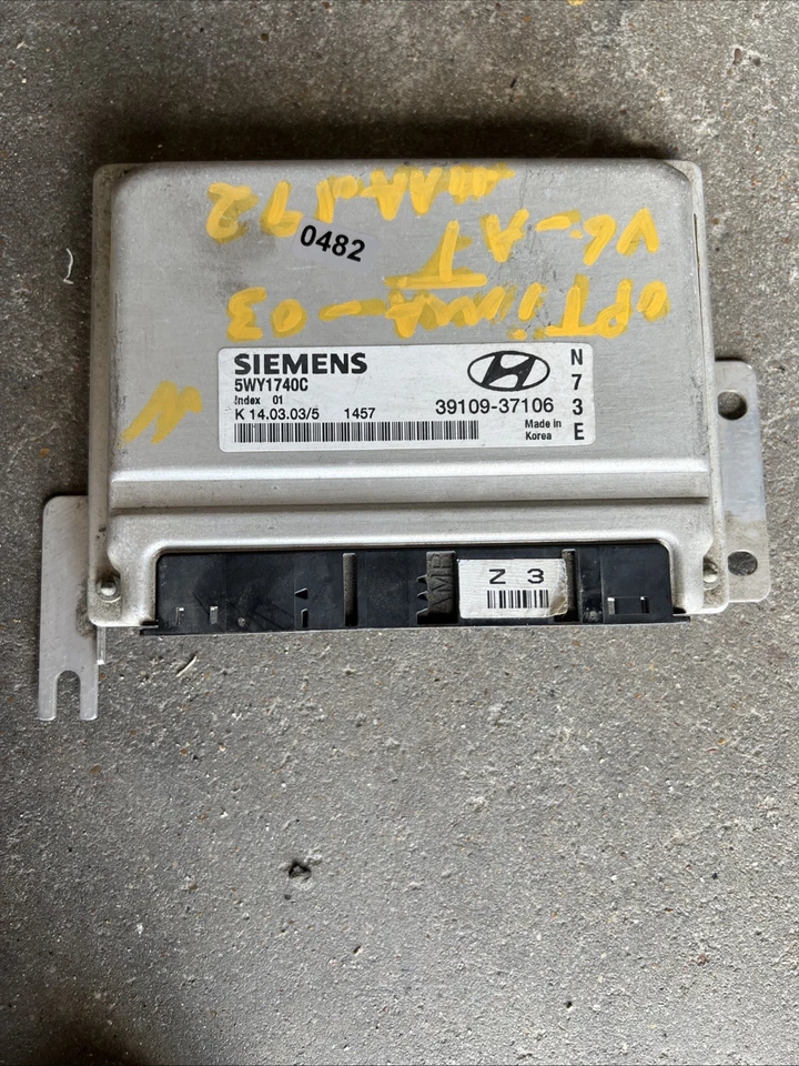 ENGINE COMPUTER KIA OPTIMA 2003 39109-37106 2.7L PCM ECM ECU OEM - Image 1 of 1