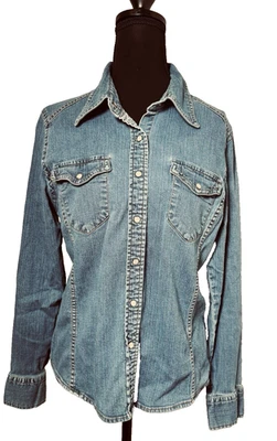 Camisa feminina Faded Glory Smartfit jeans ocidental pérola Snap G (12/14) azul algodão - Imagem 1 de 4