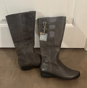 Keen Bern Baby Knee High Boots Women's 8.5 Gray Leather Tall Riding Zip - Picture 1 of 15