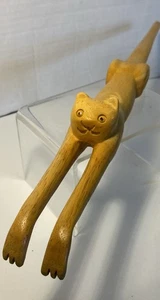 Cat shaped Carved Wood Hand back scratcher 19 in. manual massage tool. - Picture 1 of 3