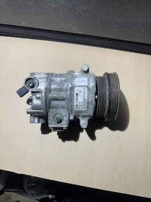 Volkswagen Jetta 2009 2,5 L OEM AIRE ACONDICIONADO compresor 59 k 1K0820859G 08 Foto 1 de 4