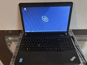 Lenovo ThinkPad E540 Intel Core i5-4200M 2.50GHz 6GBRAM 500GB HDD Linux mint - Picture 1 of 2