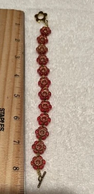 Pulsera rosa roja con cuentas de vidrio checo dorado con cuentas cubo de oro 7,5 pulgadas nueva hecha a mano Foto 1 de 2