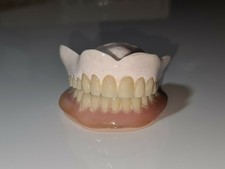 PROTESI TOTALE SUPERIORE E INFERIORE NUOVI DENTI FINTI ZAHNE ZAHNERSATE DENTURE