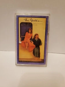 (1988) The Judds Greatest Hits - Cassette Tape - BMG Records Country Album - Picture 1 of 3