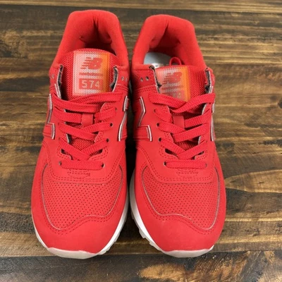 Zapatos para correr carretera New Balance 574 clásicos de cuero rojo para mujer talla 7B Foto 1 de 4