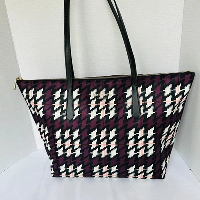 Bolso de Mano Kate Spade Kitt The Little Better Nylon Grande con Cremallera Pata de Gallo Foto 1 de 4