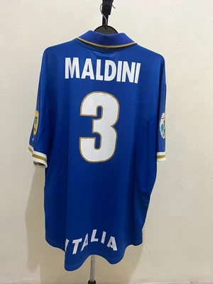 original jersey italia italy home euro 1996 football shirt size XL Paolo Maldini - Image 1 of 4