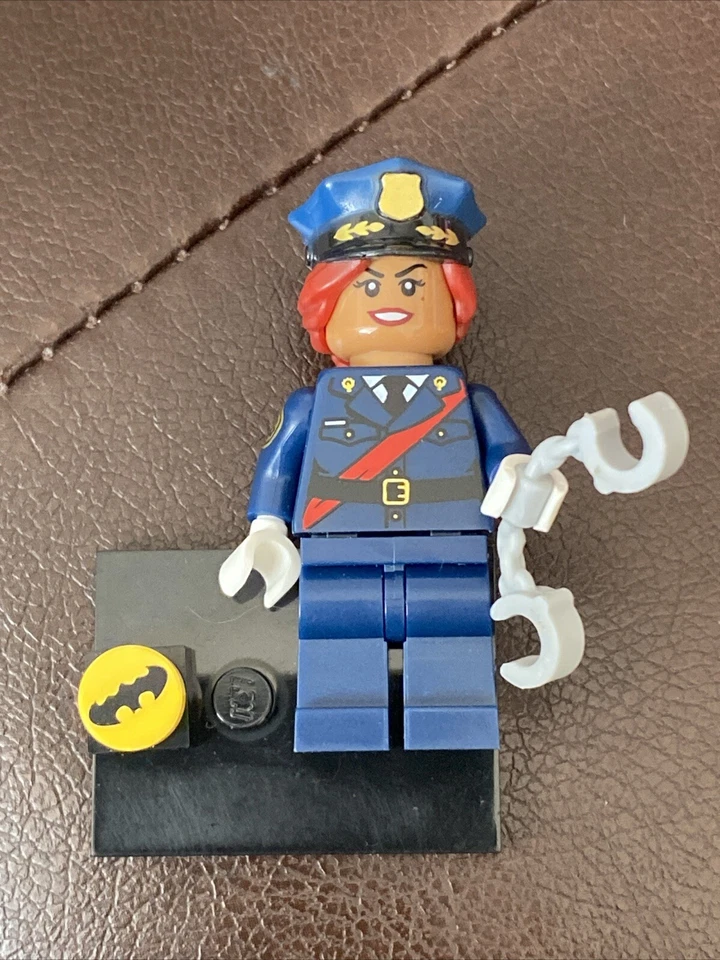 Lego The Batman Movie Series 1 Barbara Gordon Minifigure Complete - Image 1 of 1