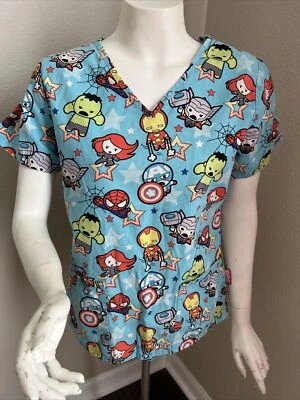 Camisa Médica Marvel Baby Avengers Super Hero Enfermera Tecnología Talla XS Azul Bolsillos Foto 1 de 4