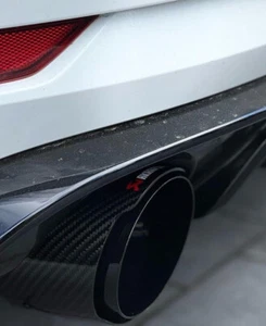 GLANZ SCHWARZ KOHLEFASER AKRAPOVIC AUSPUFF SPITZE 4" UNIVERSAL EDELSTAHL - Bild 1 von 12