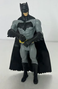 Mattel Batman With Cape 6" Inch Action Figure DC Comics Justice League 2015 - Picture 1 of 5