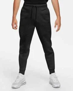 Nike NSW Tech Fleece Jogger Pants - CU4495 010 - Black / Black - Size: XL - NEW - Picture 1 of 13