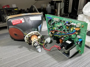 New HP Agilent CRT & Board for many instruments 54542A. Compare to photos - Picture 1 of 18