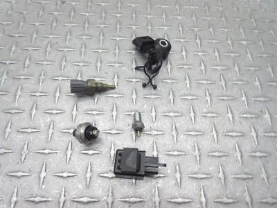 Honda CBR600RR CBR 600RR 2008 07-08 lote sensor aceite temperatura neutra relé intermitente  Foto 1 de 4