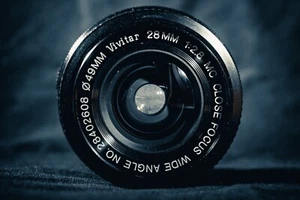 Vivitar 28mm f2.8 Close Focus Lens O/OM mount - Picture 1 of 9