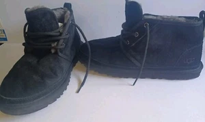 UGG Men Size 11 Neumel Chukka S/N 3236 Lace Up Boots Black Suede - Picture 1 of 7