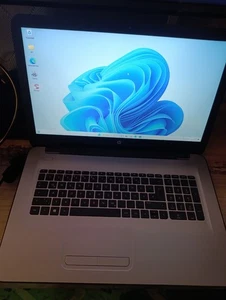 Laptop Notebook HP 17y024mg AMD A6 8 GB DDR3 120GB SSD 1GB VRAM Win 11 PRO - Afbeelding 1 van 10
