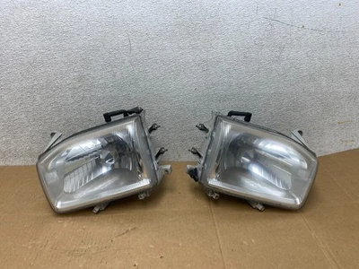 1999 - 2004 年日产探路者左 + 右侧套装卤素车头灯 Oem V4820 DW — 第 1/4 张图片