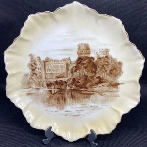 Antique DOULTON Burslem Warwick Castle COLLECTORS PLATE 8" - Picture 1 of 4