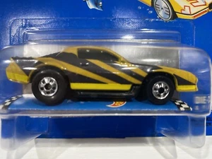 NIP Hot Wheels CONVERTABLES - HOT RODS - DOUBLE DUTY - #3945 - Picture 1 of 3