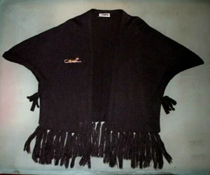 MID CENTURY CAPE/SHAWL "ROCHELLE" BLACK KNIT WITH A CAT GOLD TONE PIN - Picture 1 of 5