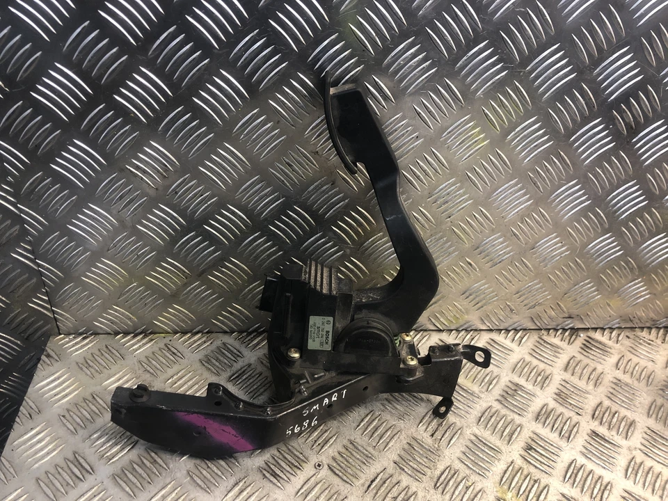 SMART City-Coupe 450 Acceleratore Pedale 0007749V005 Foto 1 de 4