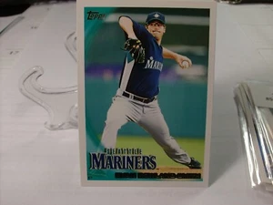 2010 Topps Baseball #560 - Ryan Rowland-Smith - Seattle Mariners 10-2237 - Picture 1 of 2
