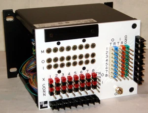 Soporte de pared ADC MINI-DSX-1/FA conexión cruzada p/n 4-26479-4030 - Imagen 1 de 4