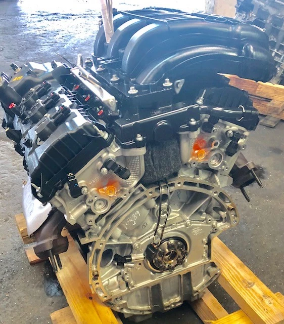 FORD TRANSIT  150 250 350  3.7L 85K ENGINE  2015-ONLY  . Foto 1 de 4