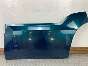 03-06 Cadillac Escalade REAR Left LH Door Moulding (Bermuda Blue 26U) SHORT WB - Bild 1 von 7